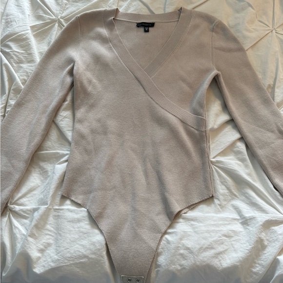 Dynamite Wrap-Style Rib Knit Long Sleeve Bodysuit women’s XS - Picture 3 of 3